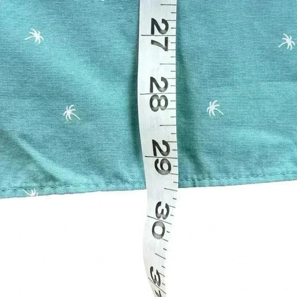 Van Heusen Light Blue Palm Tree Short Sleeve Button Down | Size XXL 18-18.5 - Picture 5 of 5